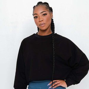 ACTA™ Daily Crop Sweater - Black